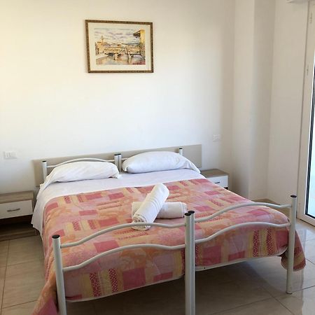 Attico Tacito Apartman Ventimiglia Kültér fotó