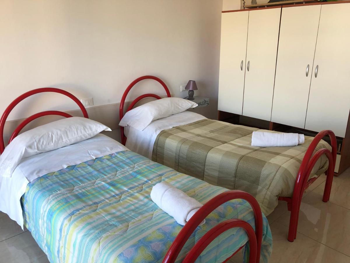 Attico Tacito Apartman Ventimiglia Kültér fotó