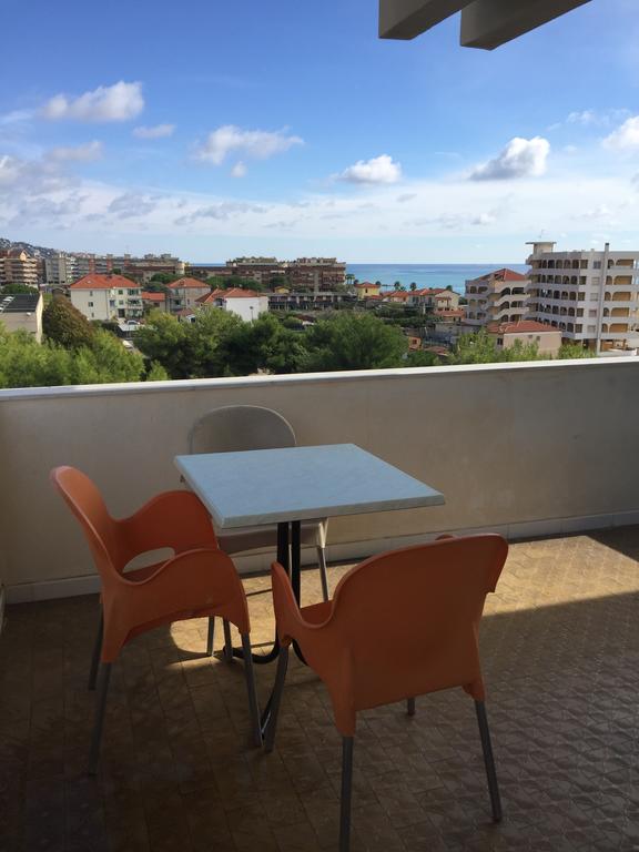Attico Tacito Apartman Ventimiglia Kültér fotó